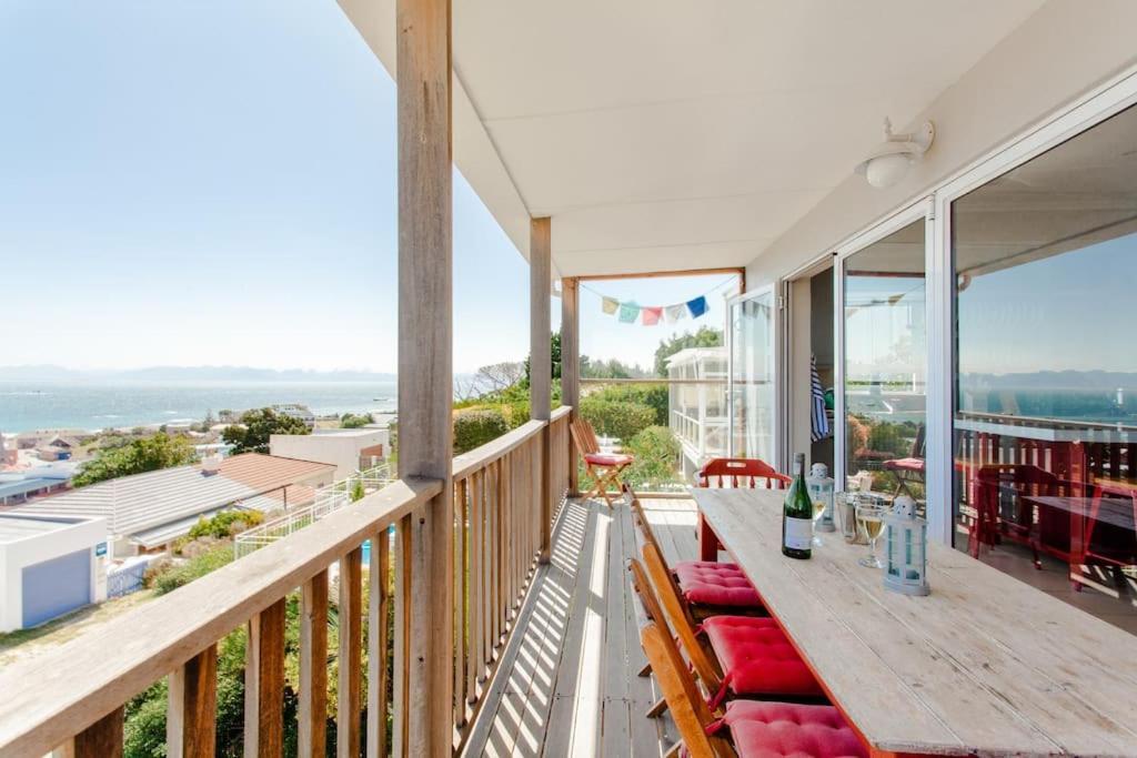 The Grosvenor Guest House & Self Catering ไซมอนส์ทาวน์ ภายนอก รูปภาพ
