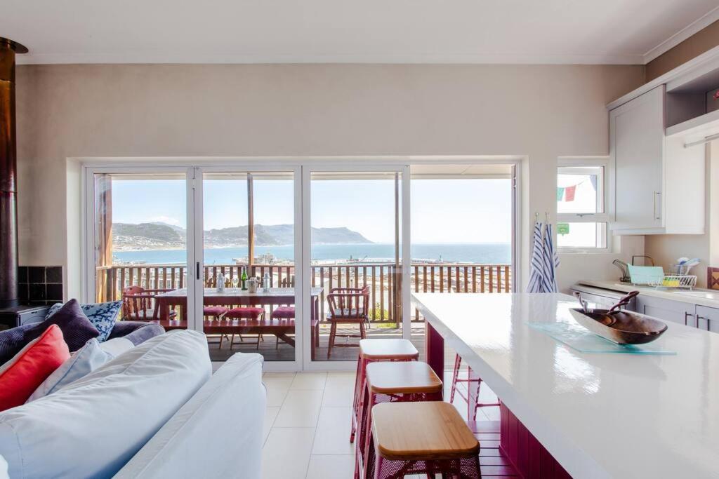 The Grosvenor Guest House & Self Catering ไซมอนส์ทาวน์ ภายนอก รูปภาพ